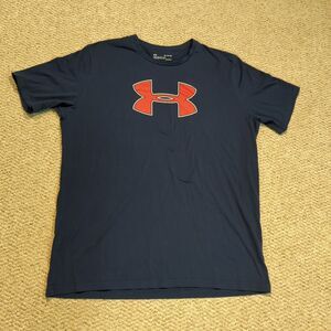 Under Armour HeatGear T Shirt Mens XL Blue Red Loose Fit Logo Active Gym
